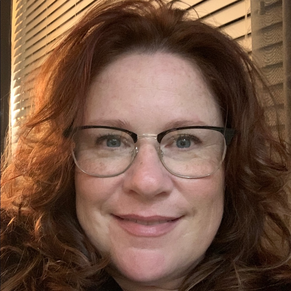 Meet your Posher, Angie